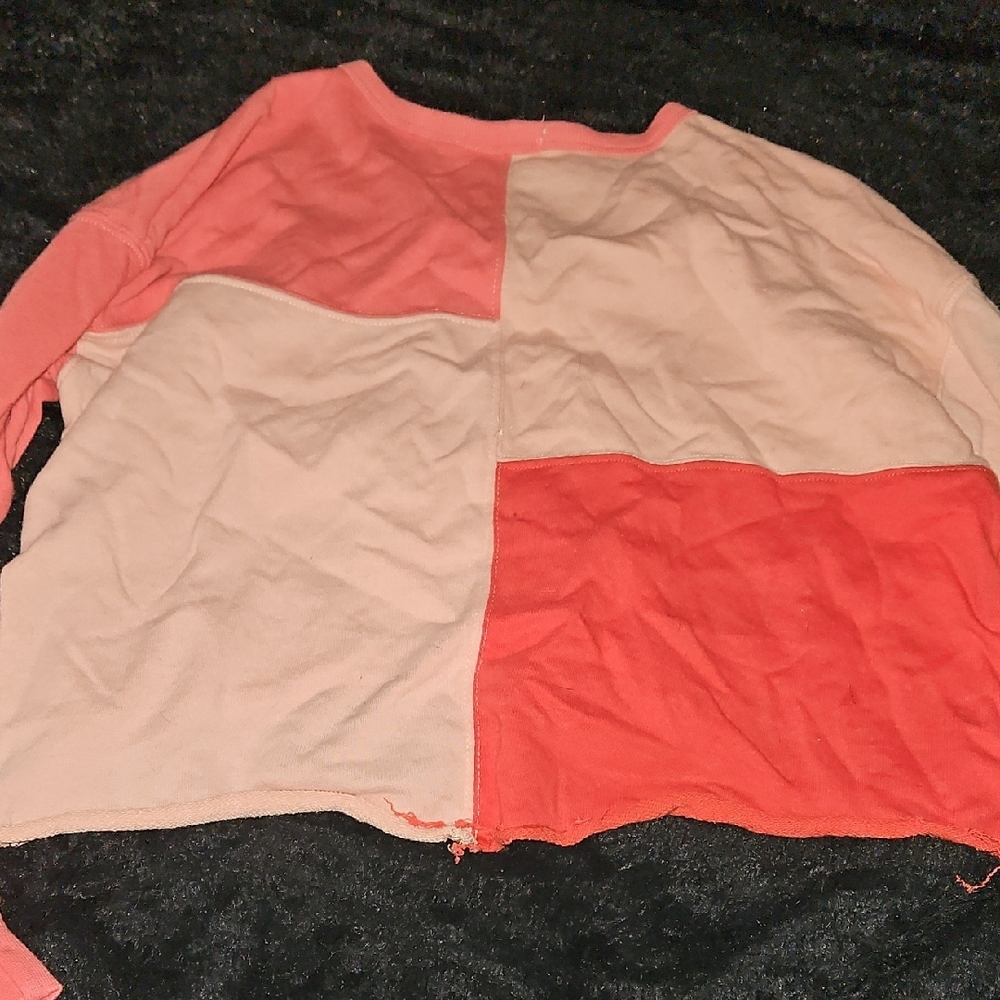 Pink Patchwork Cropped Sweatshirt - Picture 4 of 4